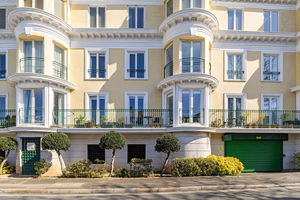 Photo 2- click for photo gallery